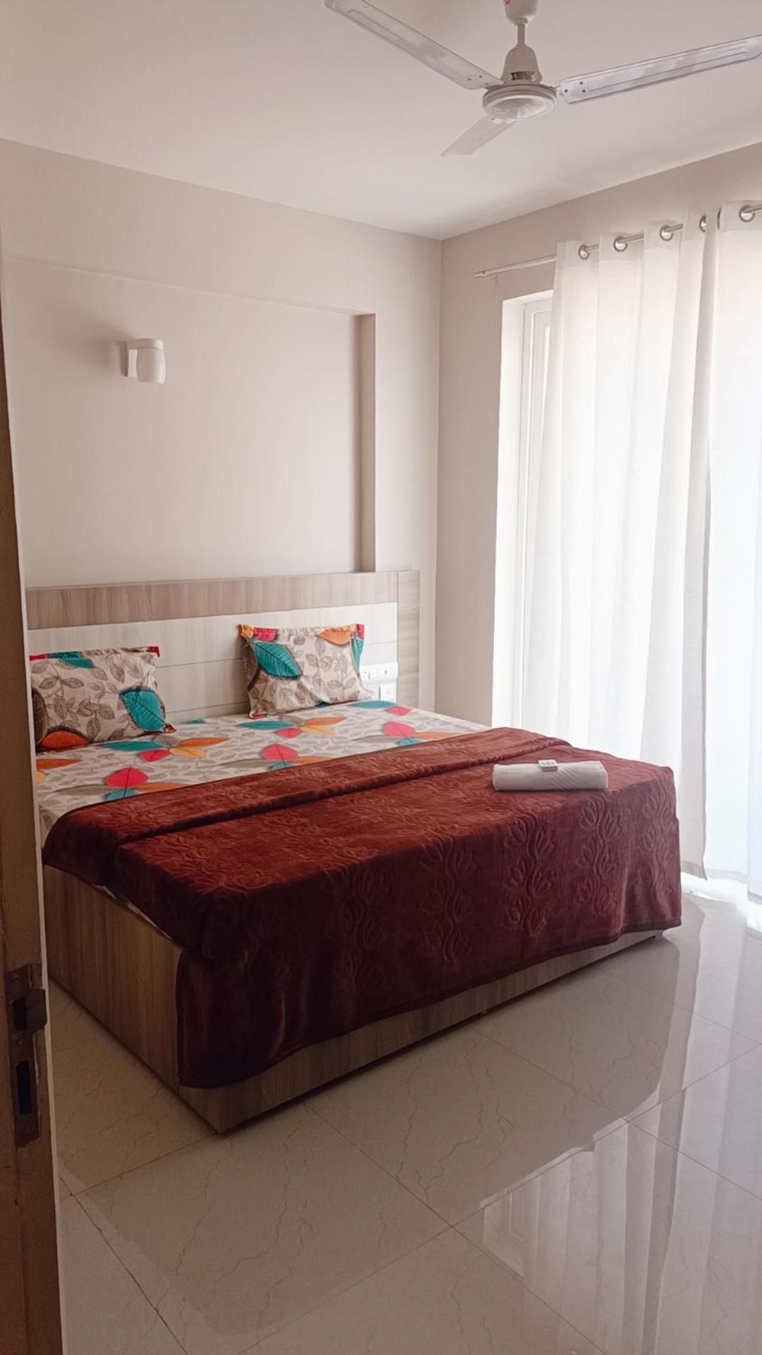 Blue Mans Apartment Vrindavan